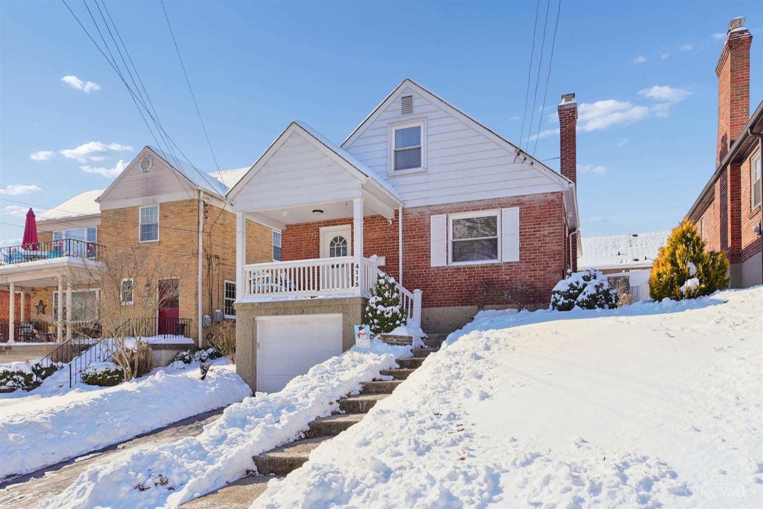 4115 Paxton Woods Drive