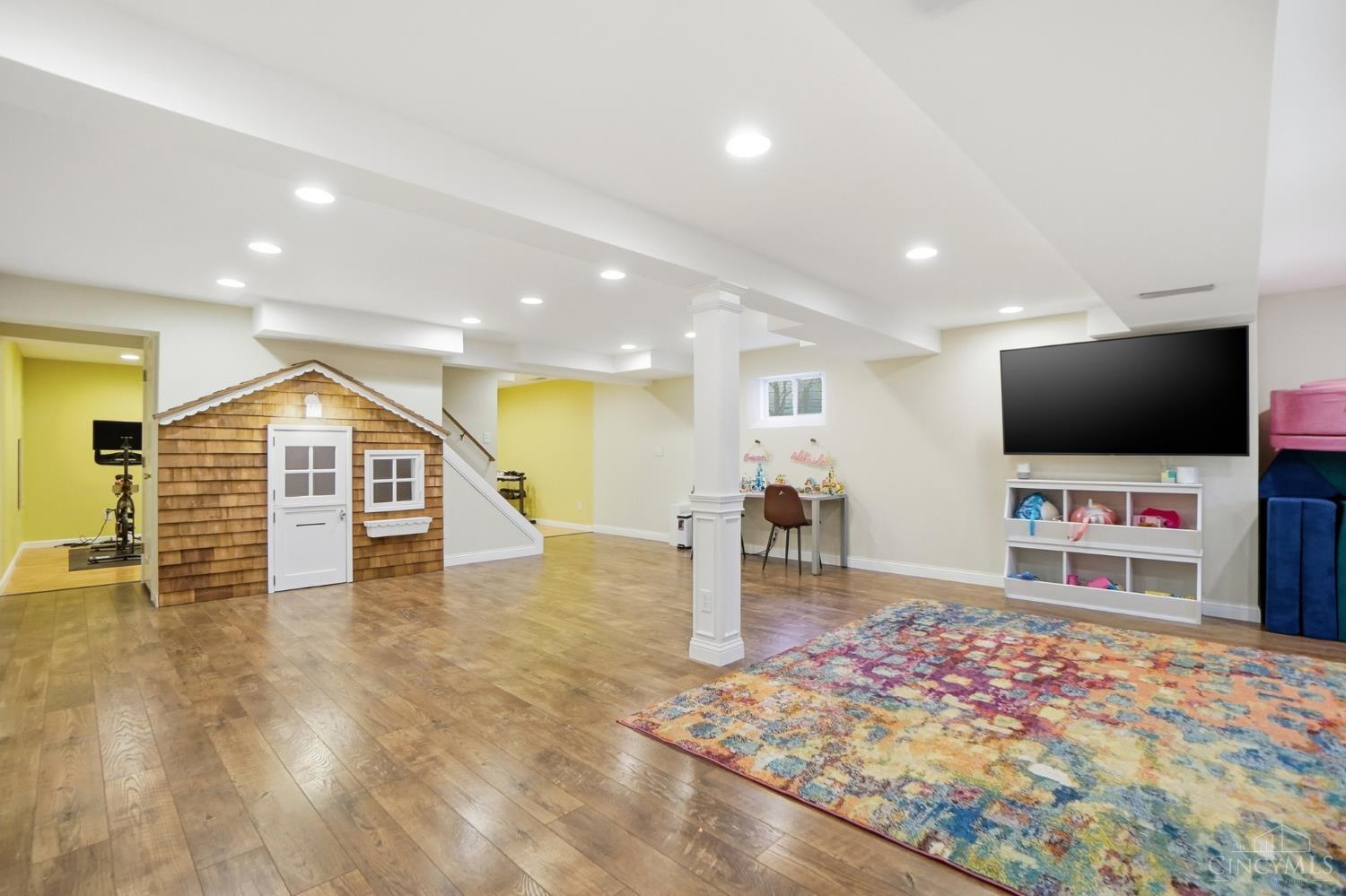 5632 Sarahs Oak Drive