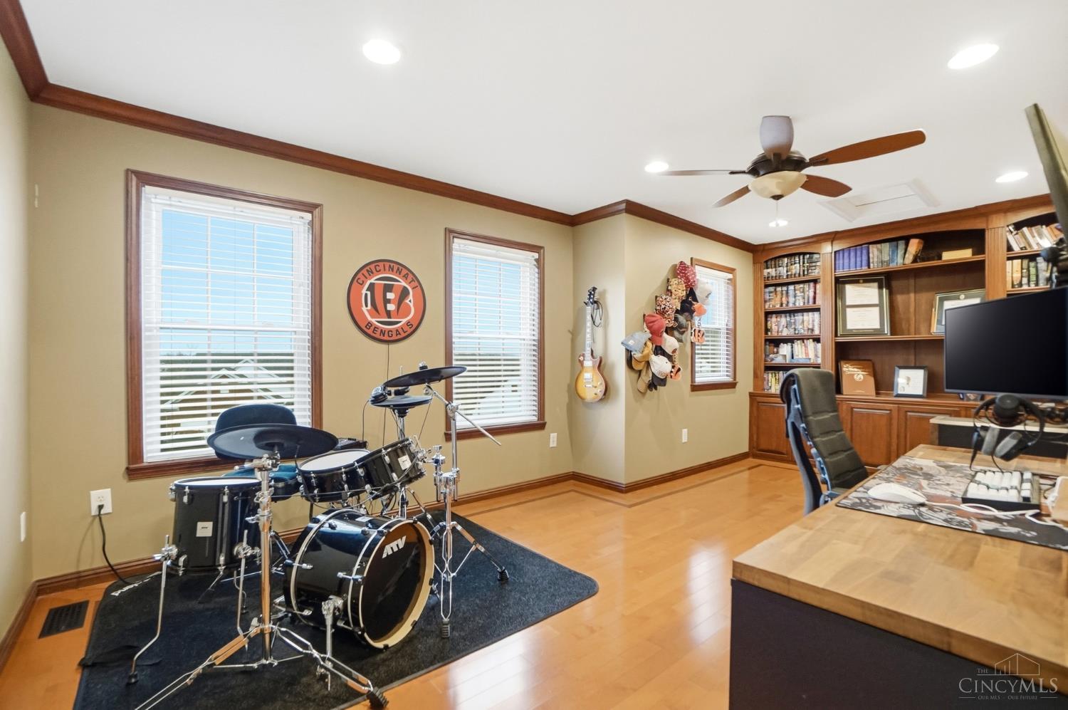 5632 Sarahs Oak Drive