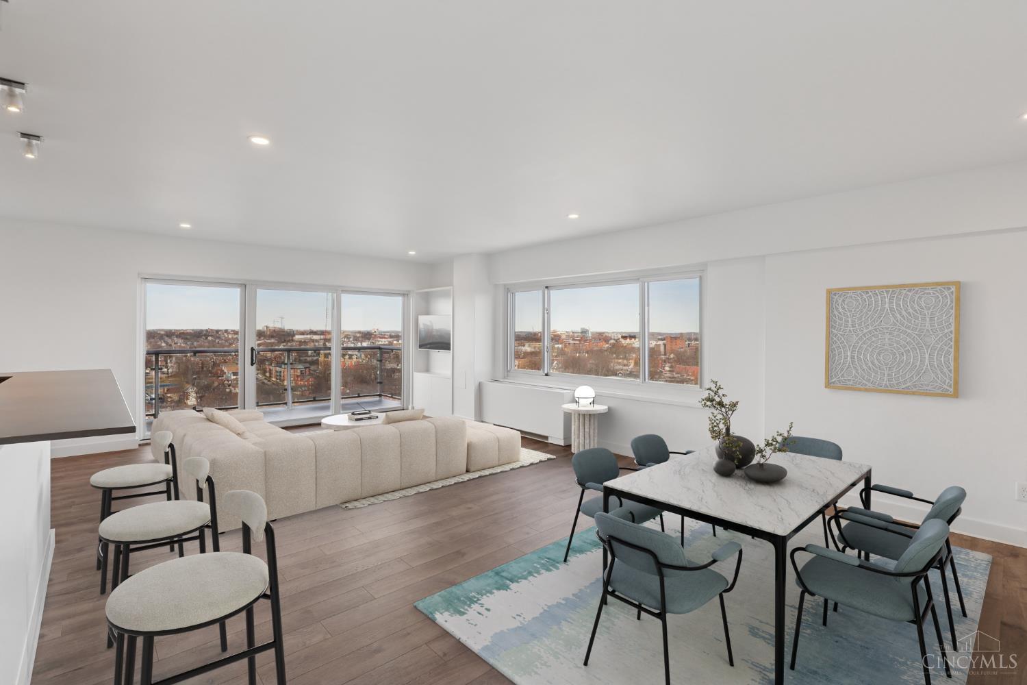 2200 Victory Parkway 2307