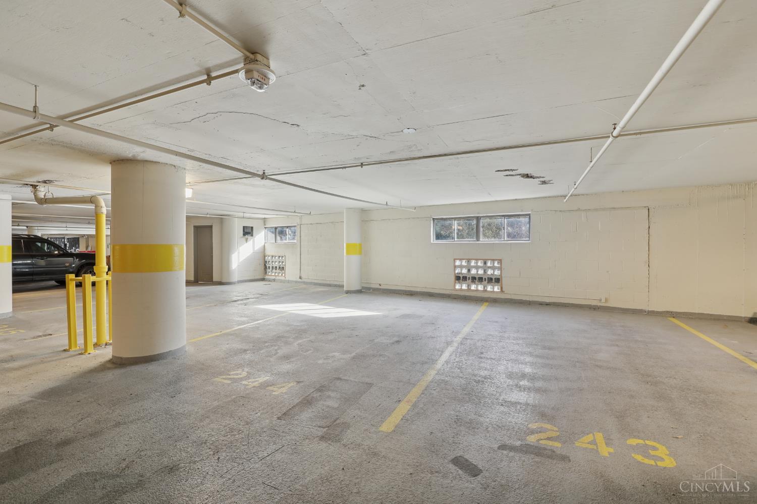 2200 Victory Parkway 2307