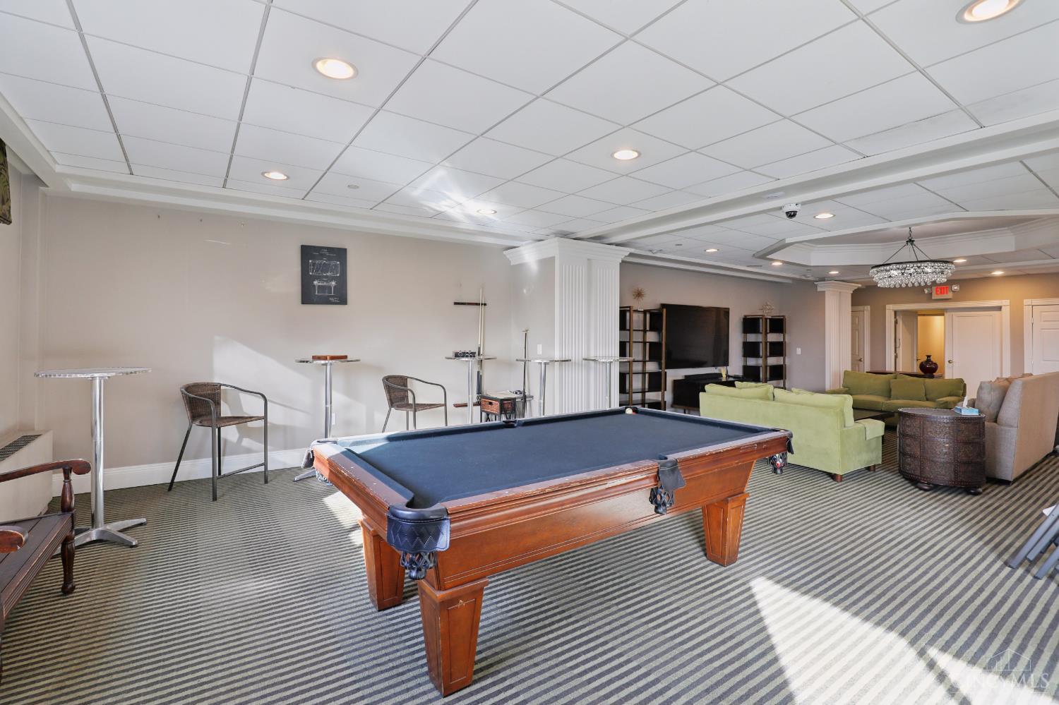 2200 Victory Parkway 2307