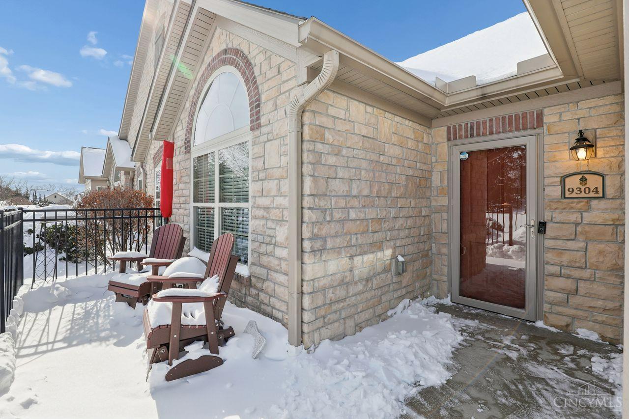 9304 Elizabeth Lane