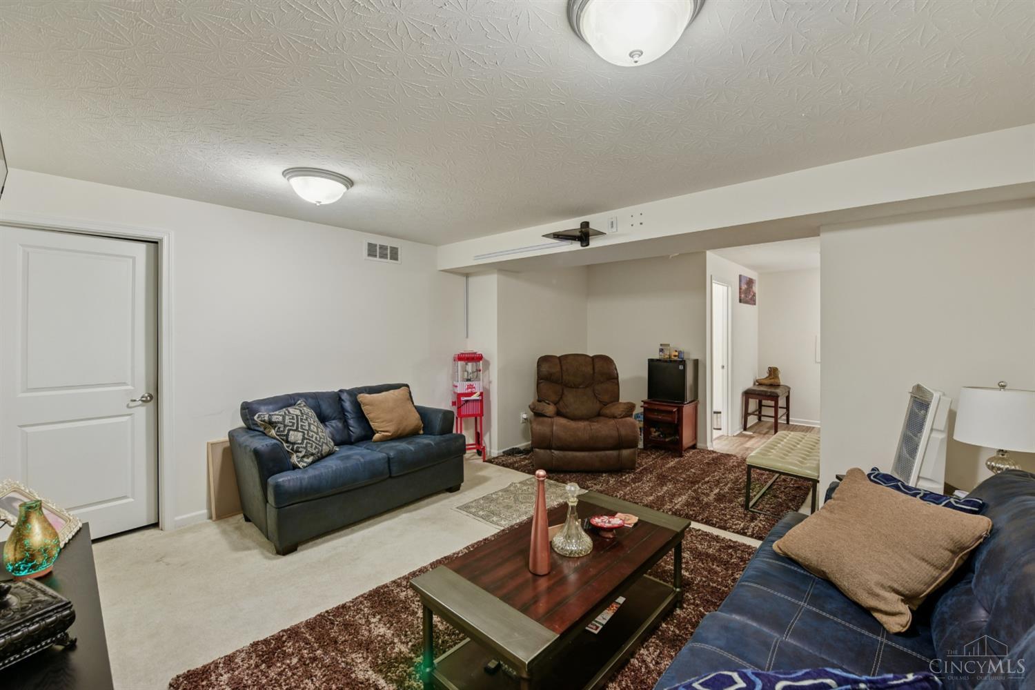7970 Valley Crossing Drive