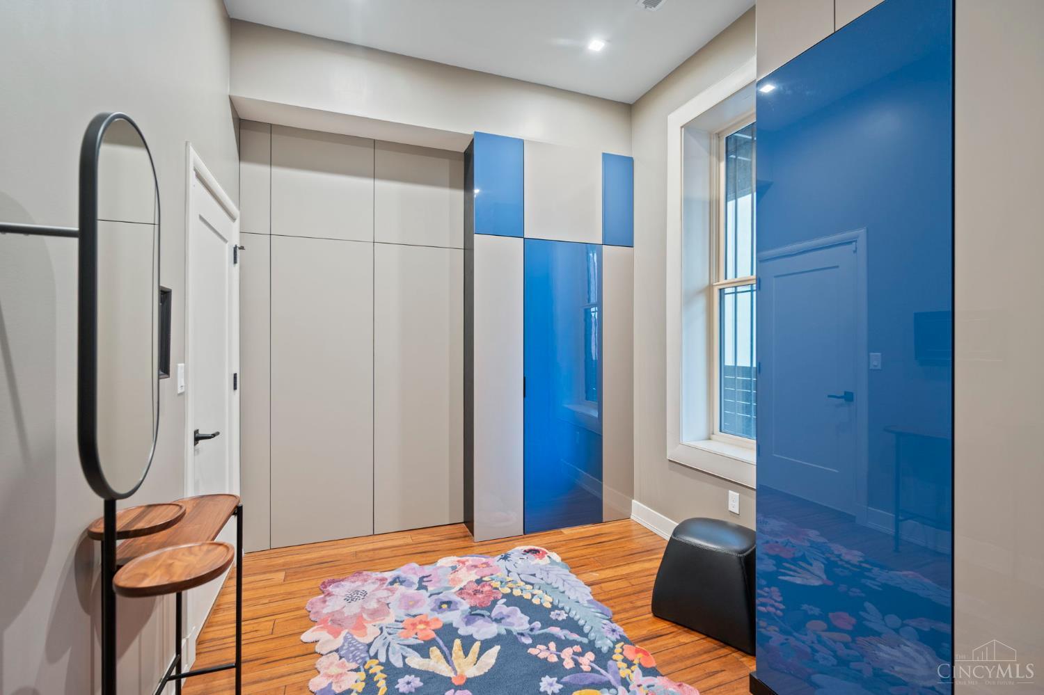 221 Kemp Alley
