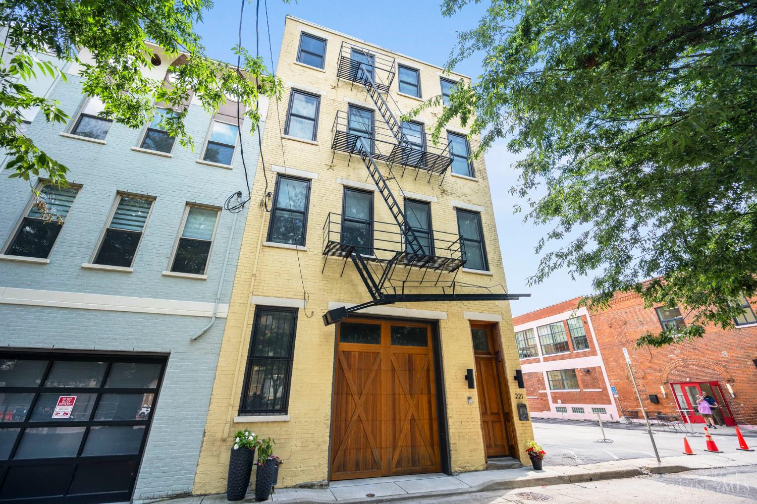 221 Kemp Alley