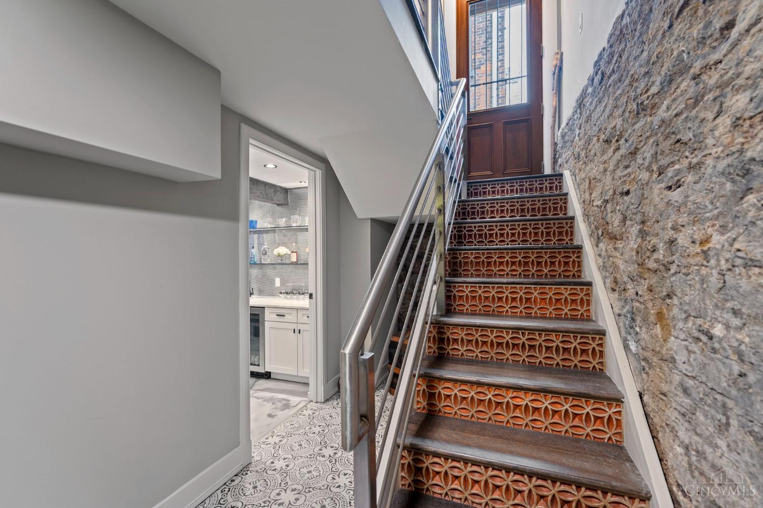 221 Kemp Alley