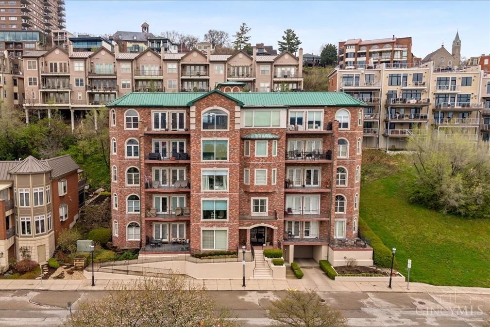 380 Baum Street 5B