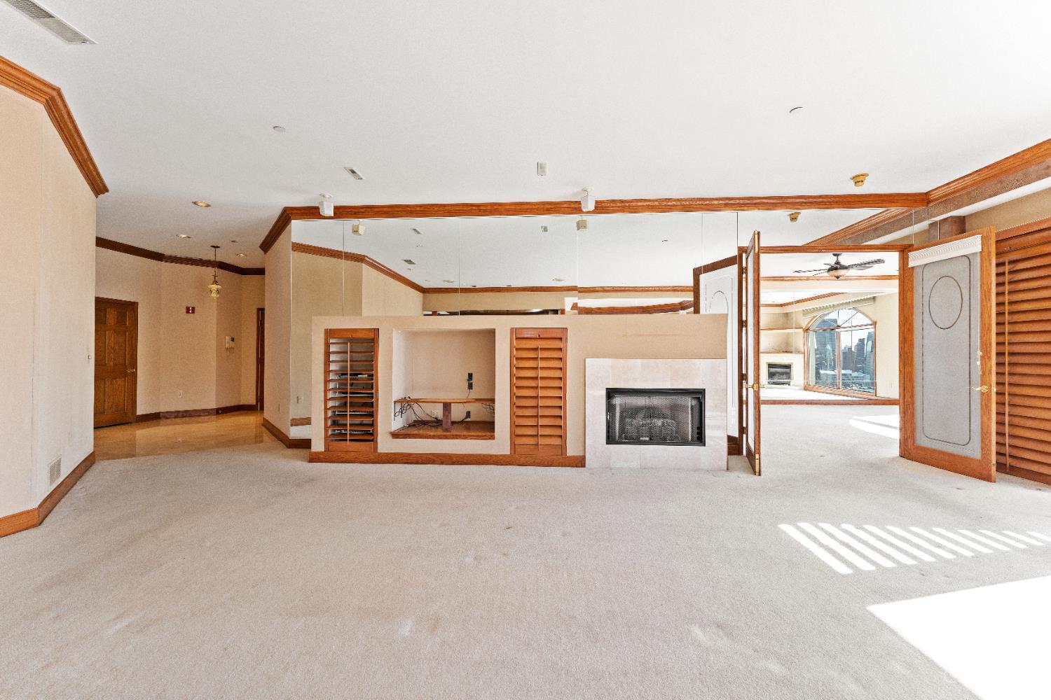 380 Baum Street 5B