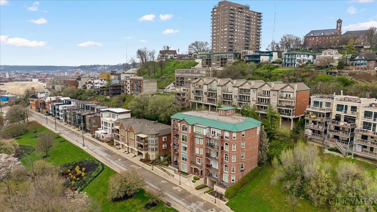 380 Baum Street 5B