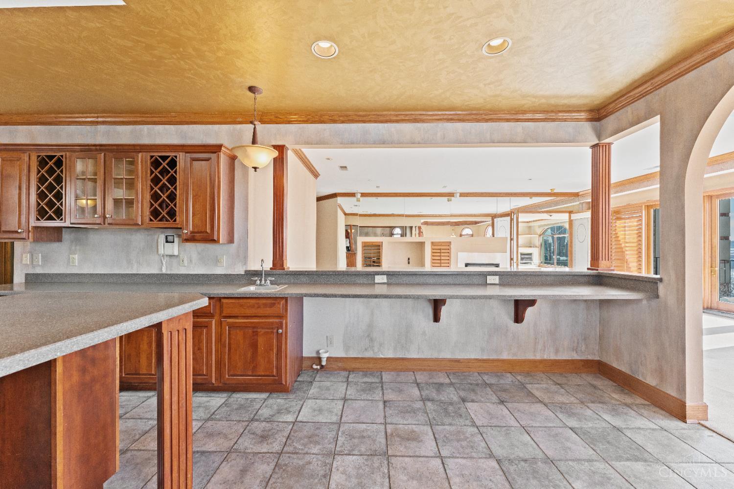 380 Baum Street 5B