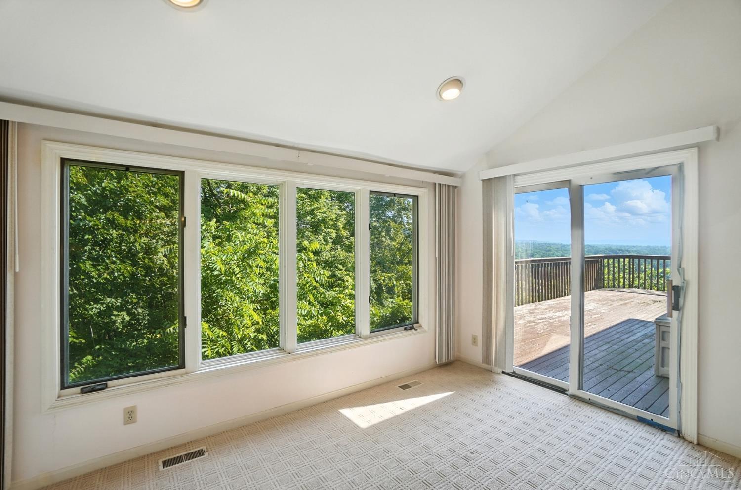 2088 Raeburn Drive