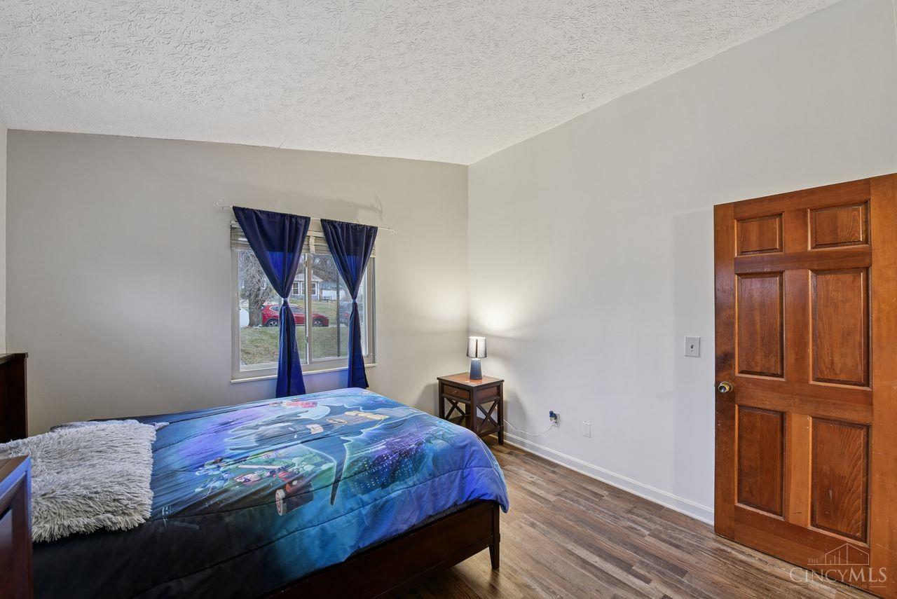 3899 Ridgedale Drive