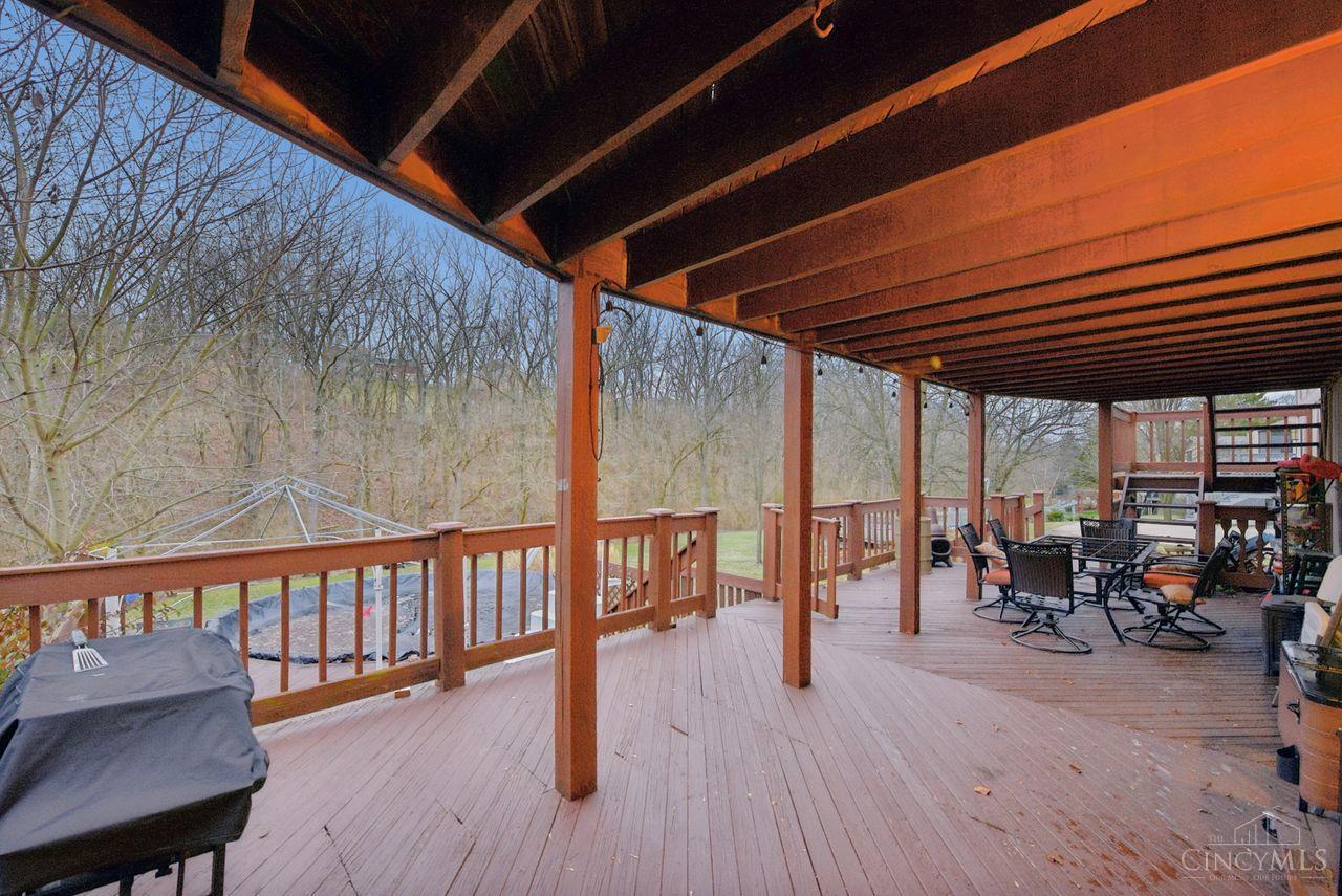 3899 Ridgedale Drive