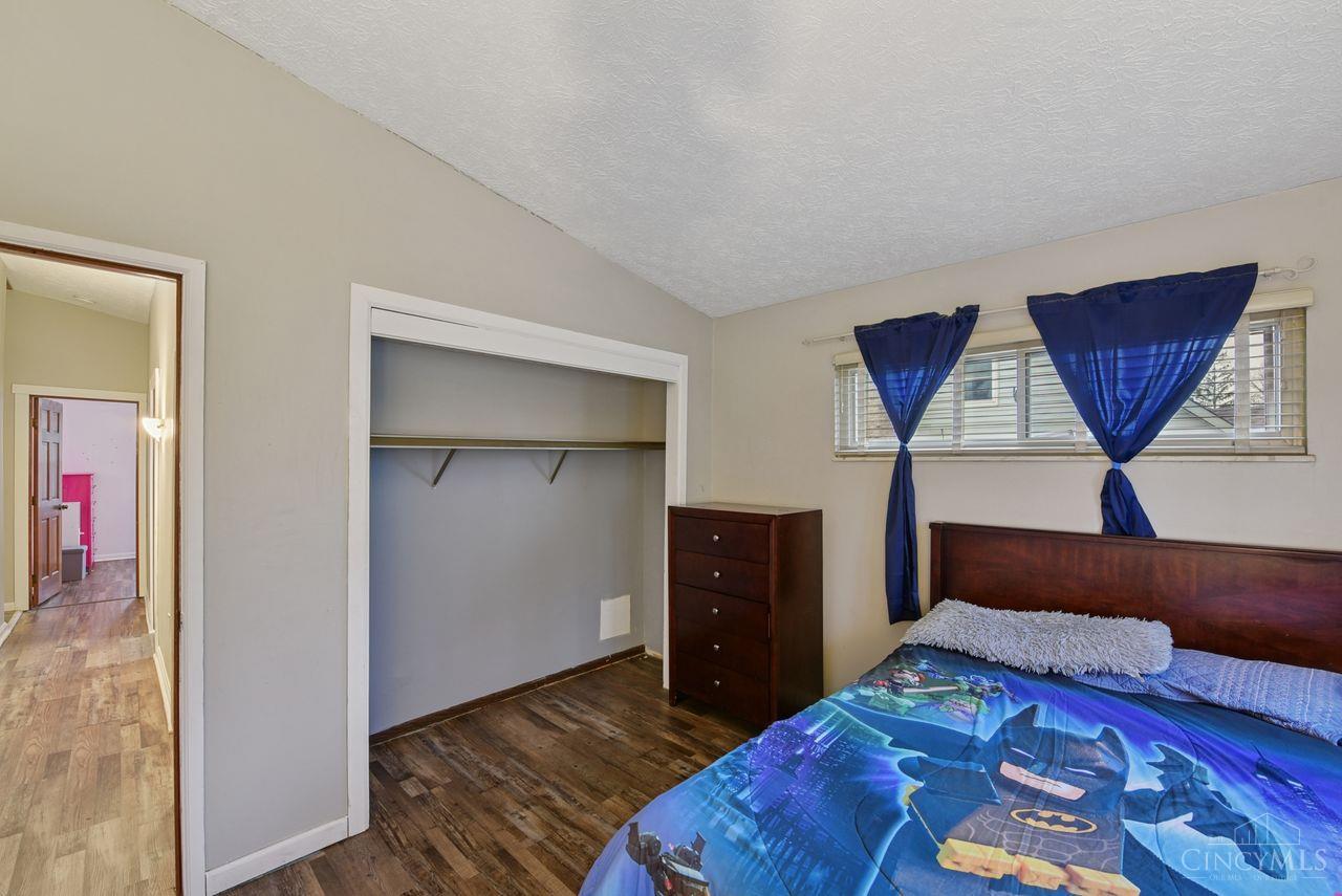 3899 Ridgedale Drive