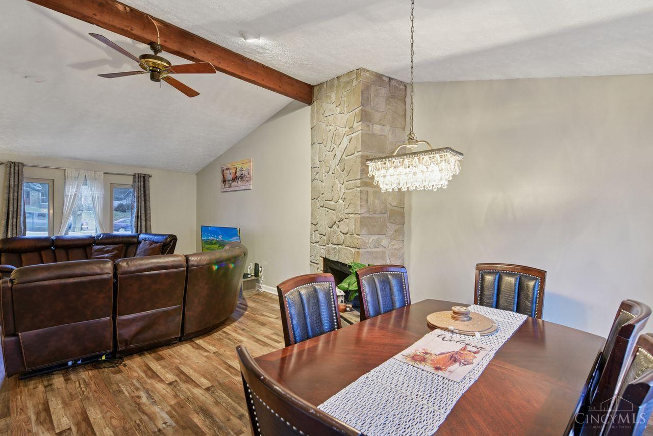 3899 Ridgedale Drive