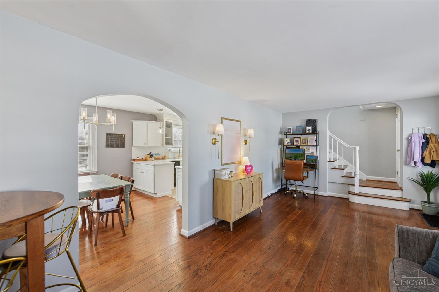 6009 Cleves Warsaw