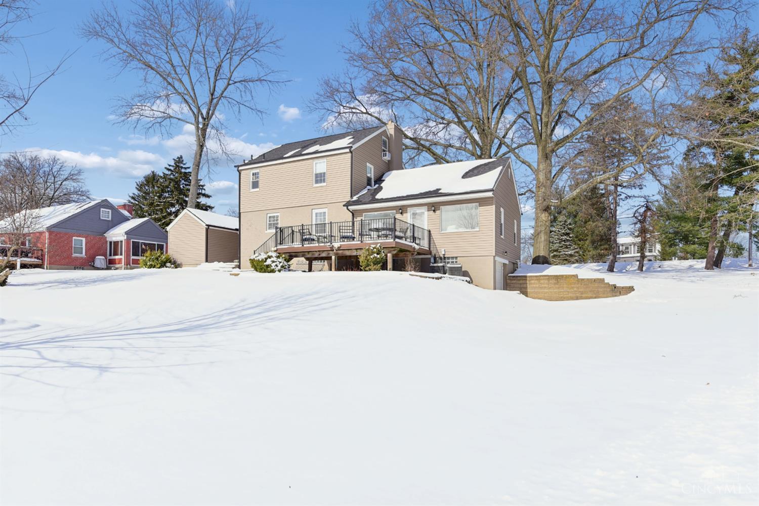 6009 Cleves Warsaw