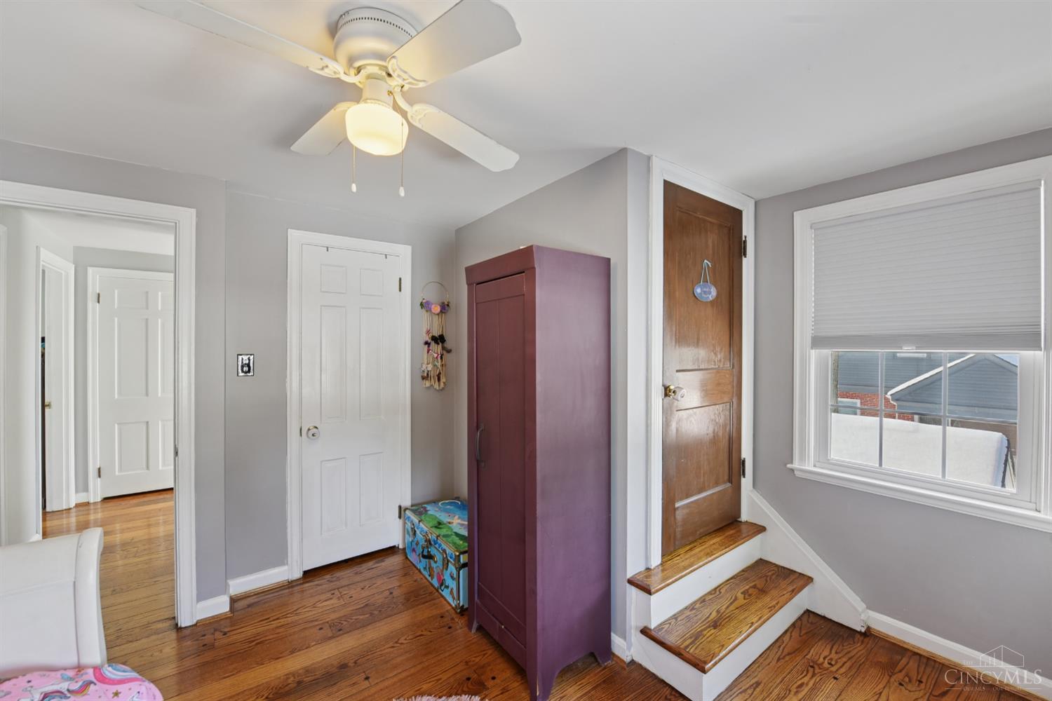 6009 Cleves Warsaw