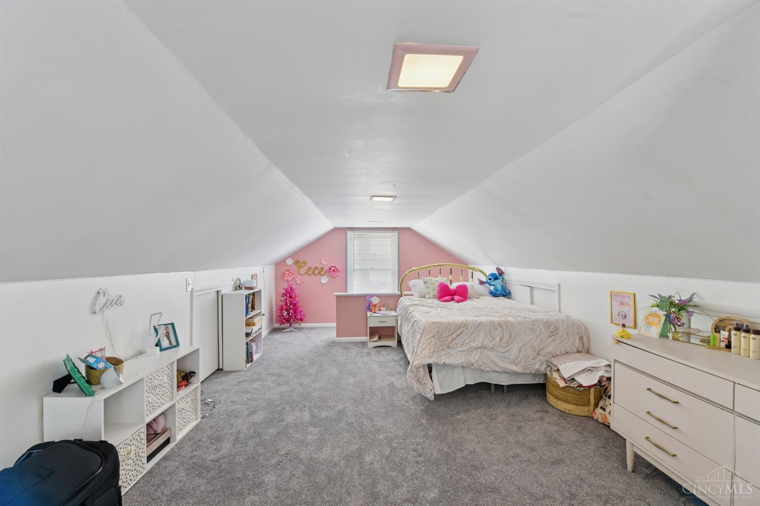 6009 Cleves Warsaw