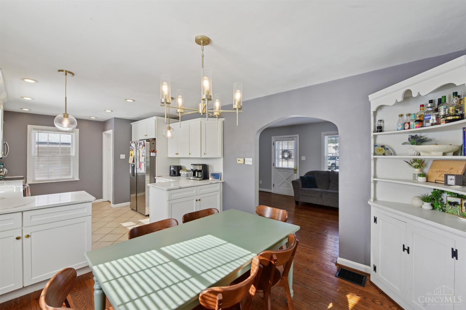 6009 Cleves Warsaw