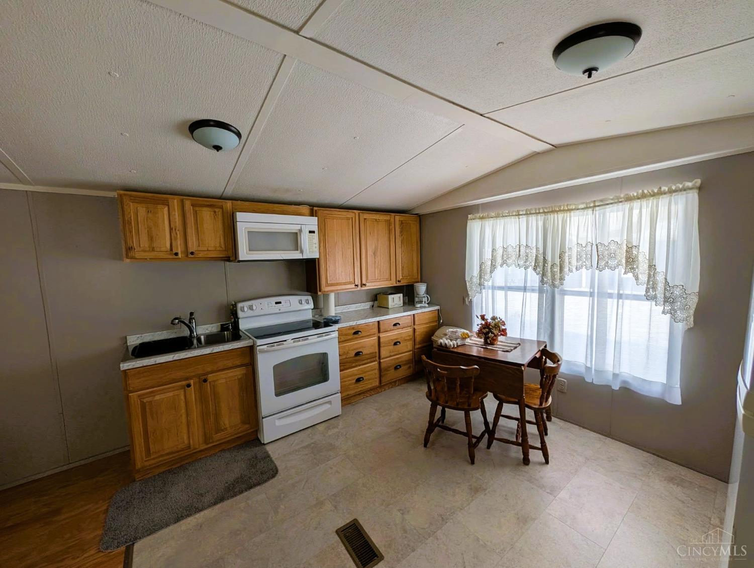3581 Patterson Road