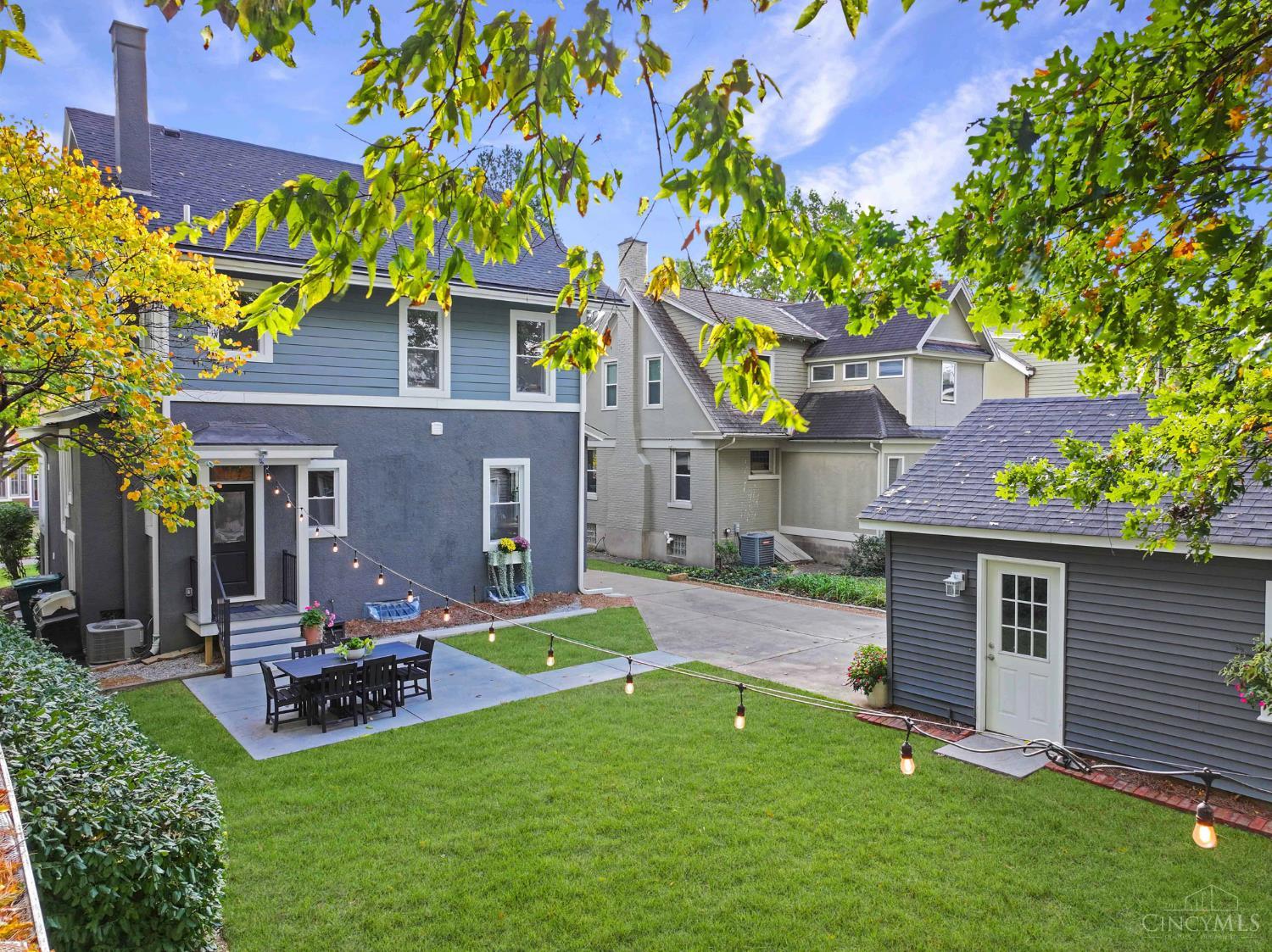 3687 Kendall Avenue