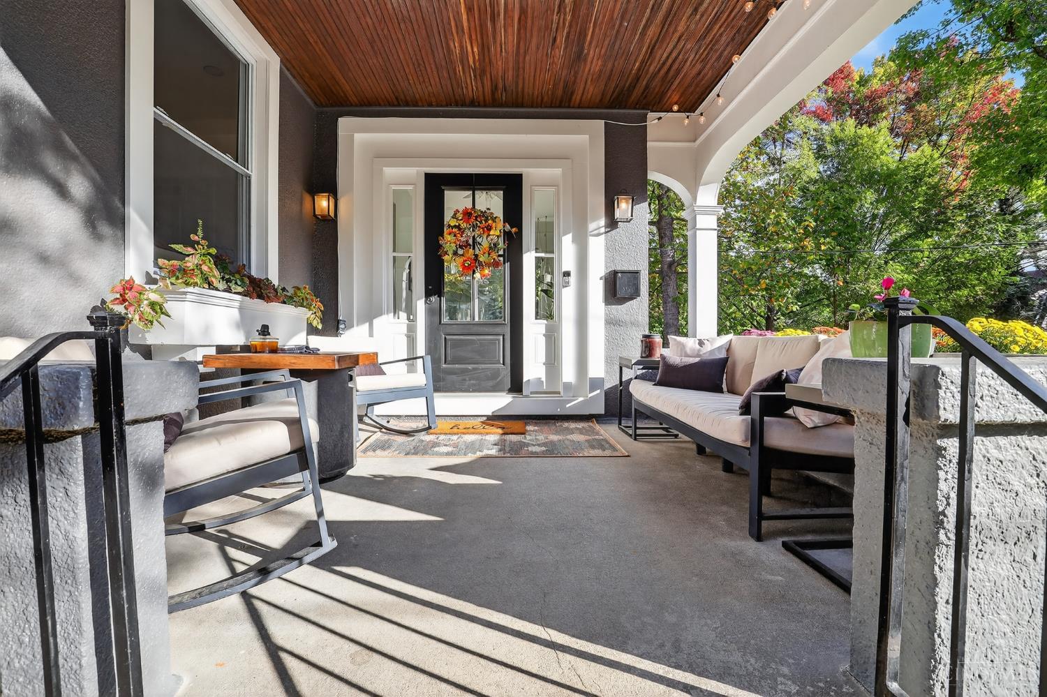 3687 Kendall Avenue