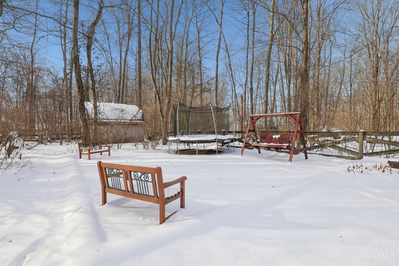 65 Wooded Ridge Drive