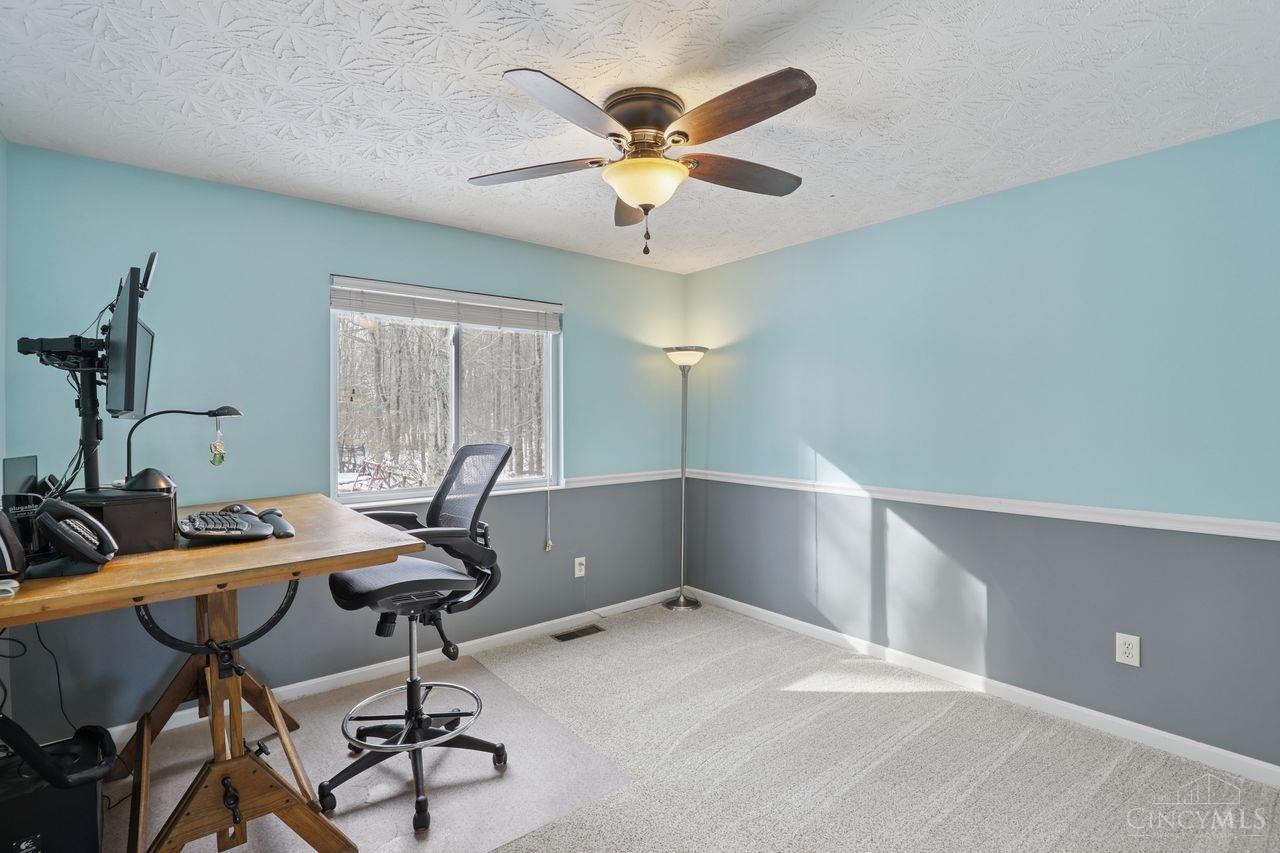 65 Wooded Ridge Drive