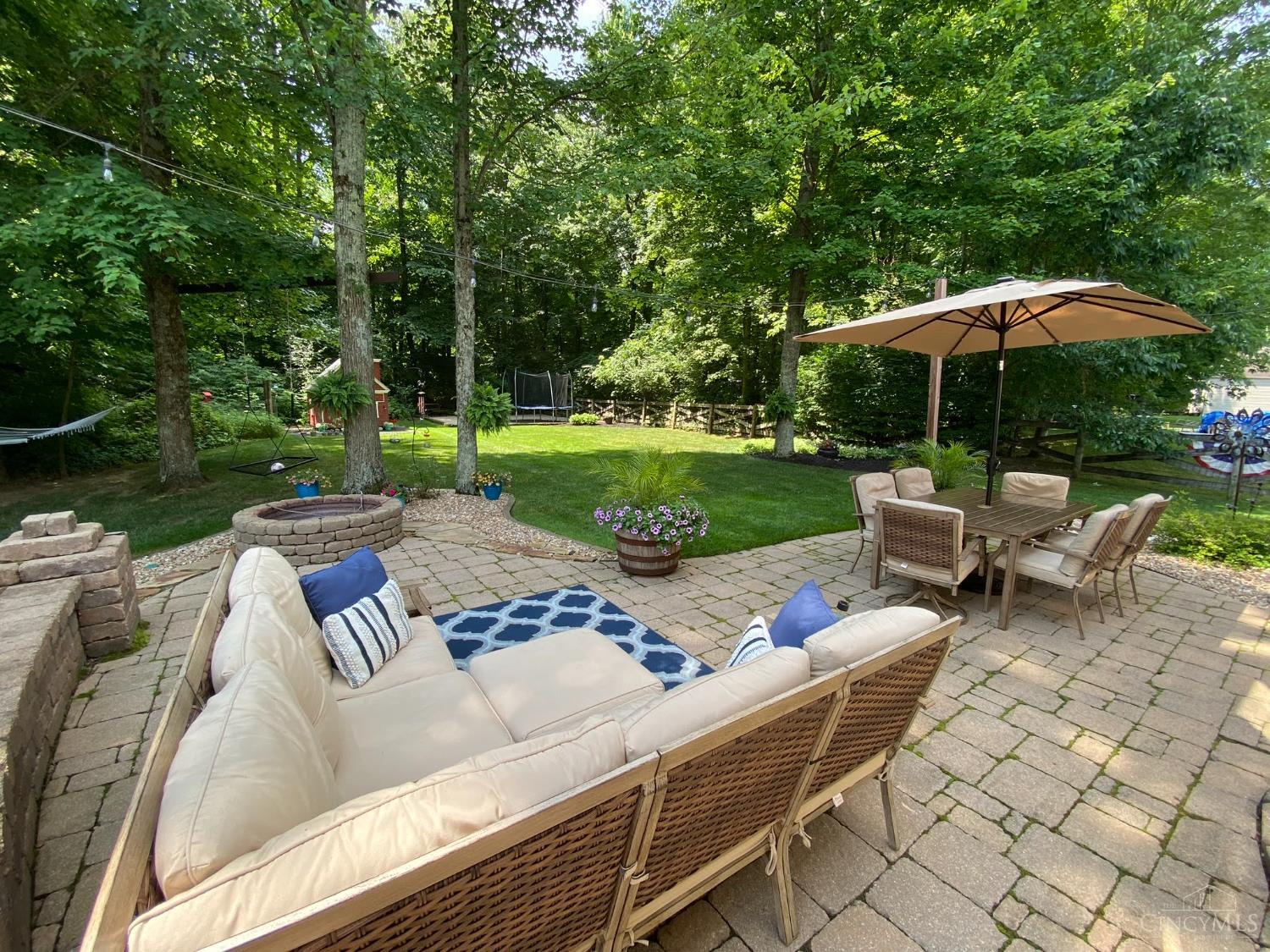 65 Wooded Ridge Drive