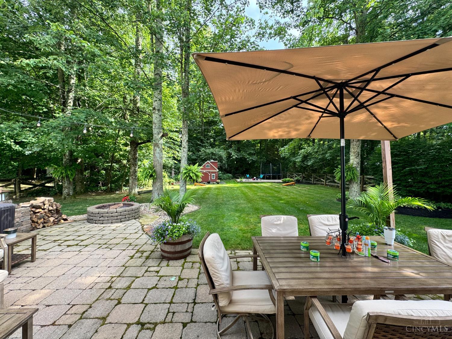 65 Wooded Ridge Drive