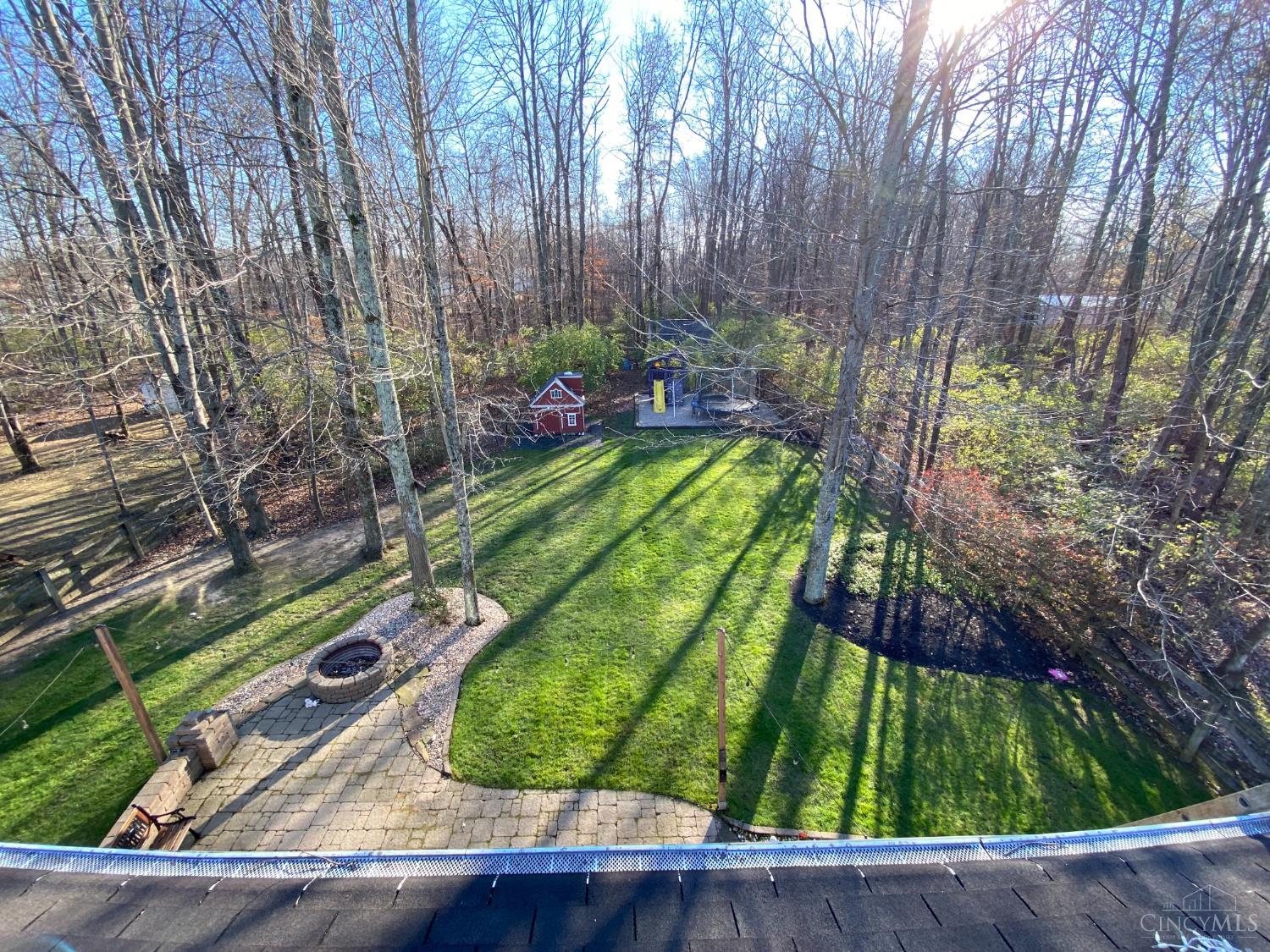 65 Wooded Ridge Drive