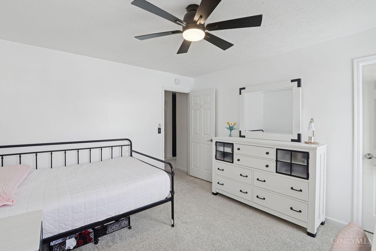 65 Wooded Ridge Drive