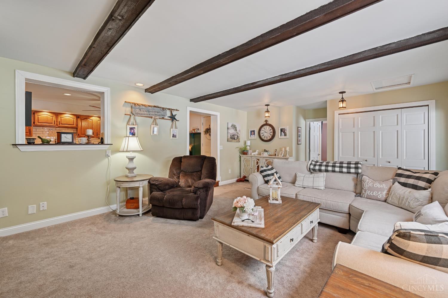 3855 Ridgecombe Drive