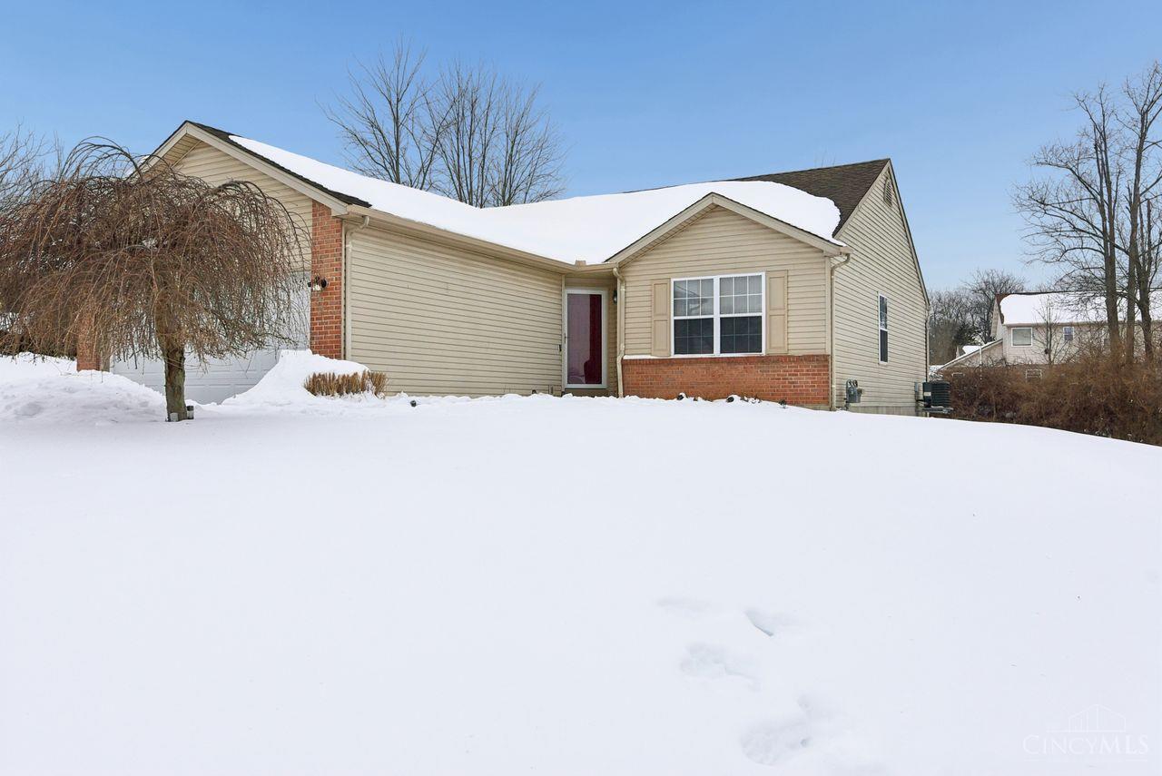 2979 Creekside Drive