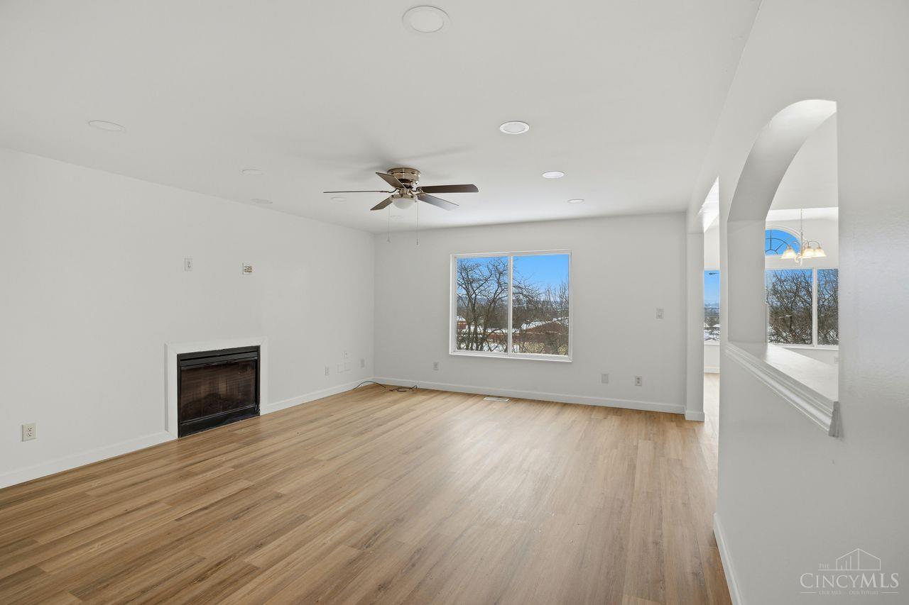 1102 Arbor Springs Drive