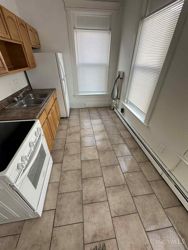 1712 Queen City Avenue