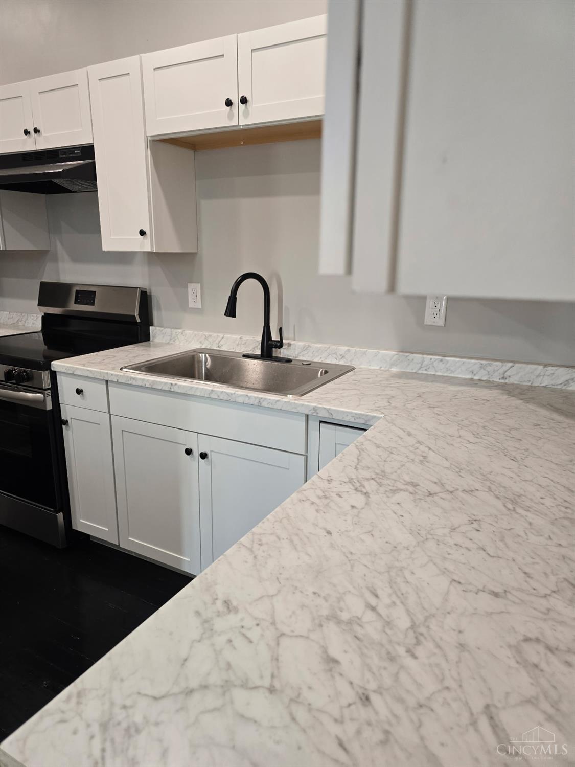 1712 Queen City Avenue