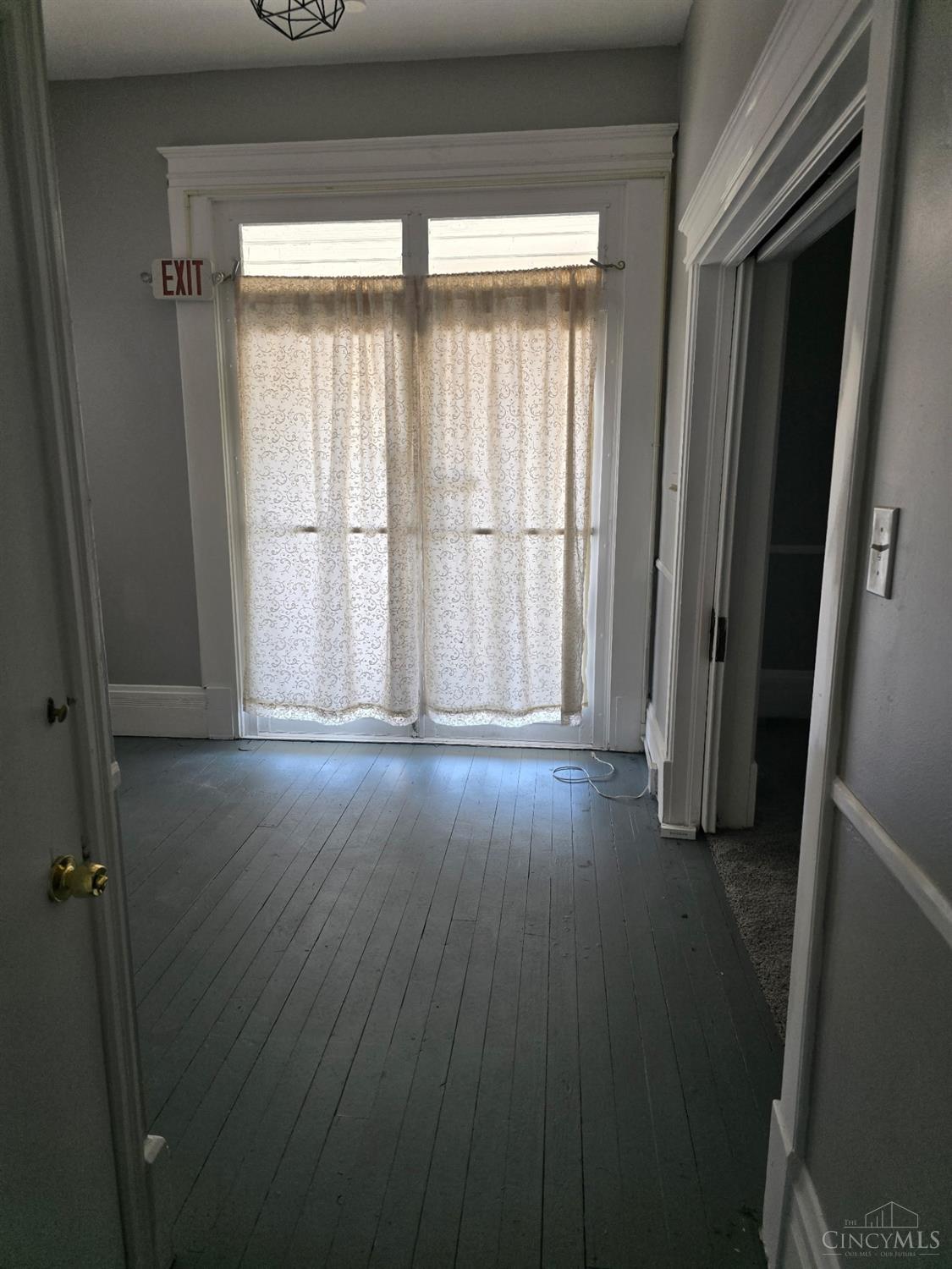 1712 Queen City Avenue