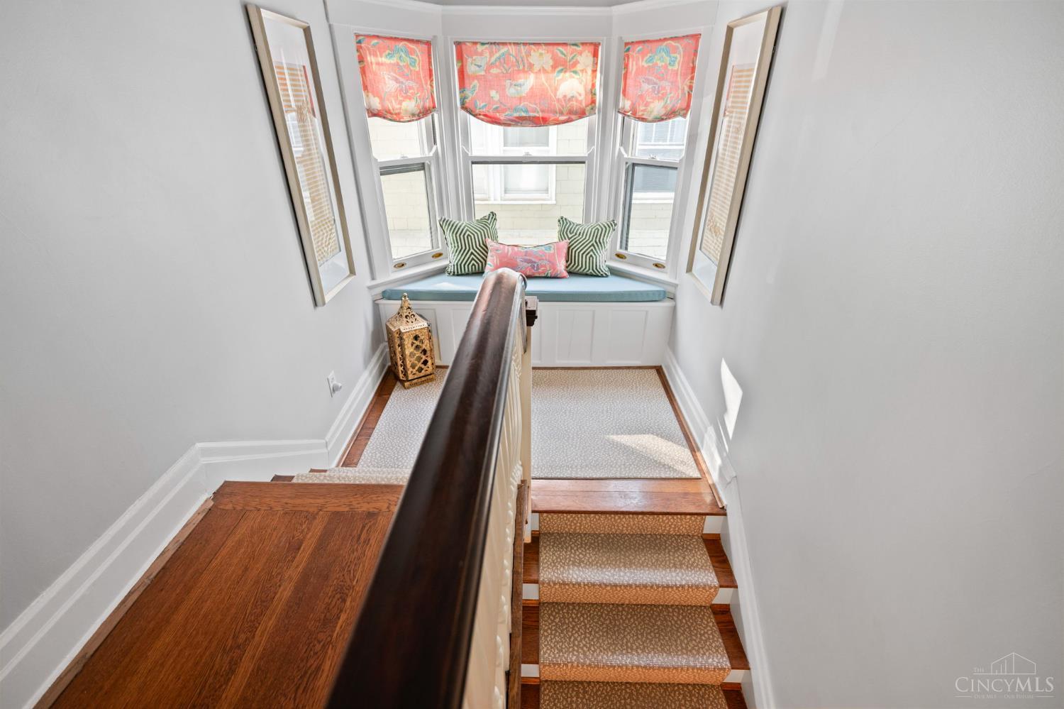 2517 Observatory Avenue