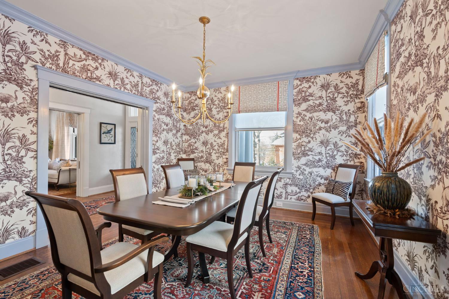 2517 Observatory Avenue