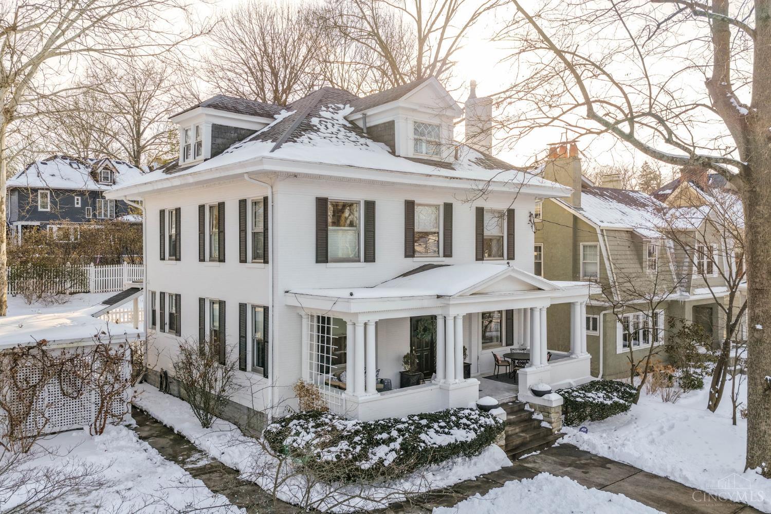 2517 Observatory Avenue