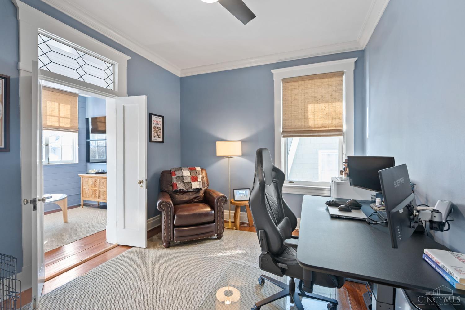 2517 Observatory Avenue