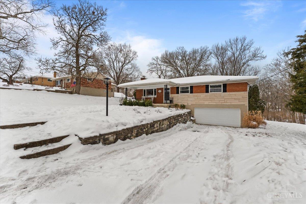 3905 Springoak Drive