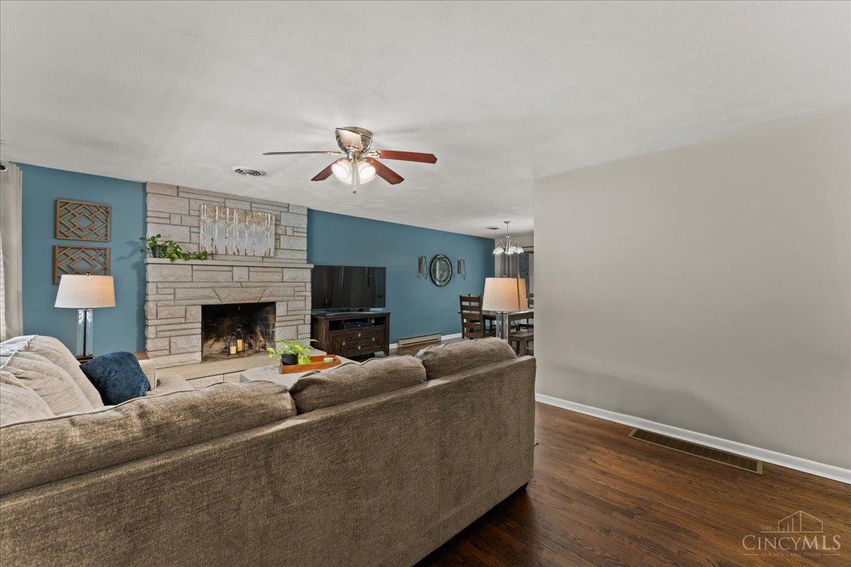 3905 Springoak Drive