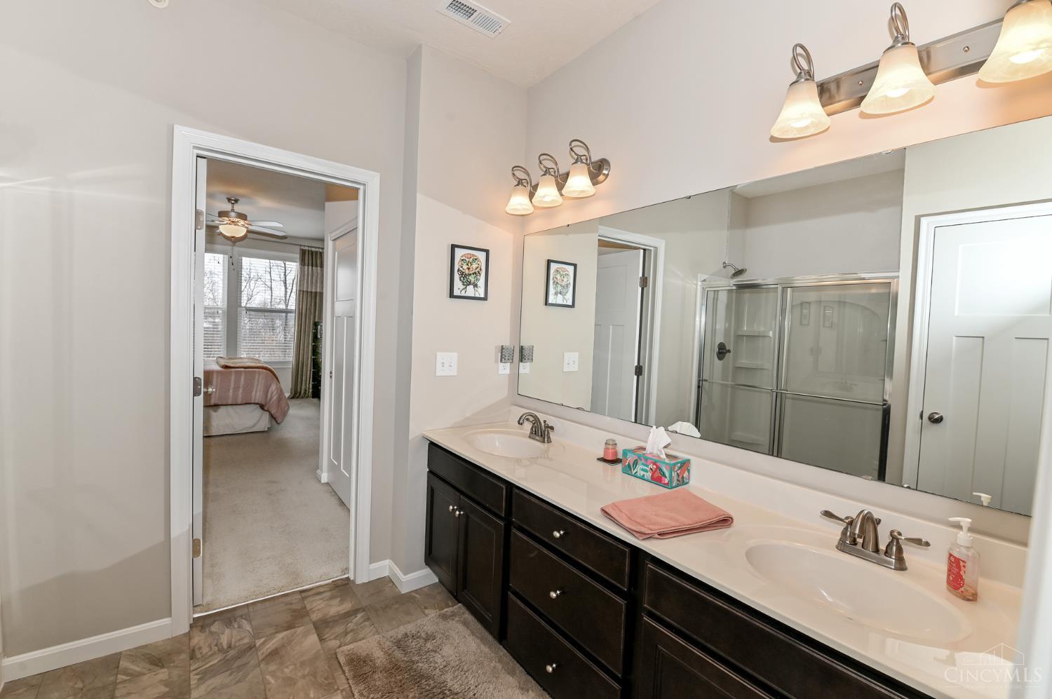 8041 Oakbridge Way 4-104