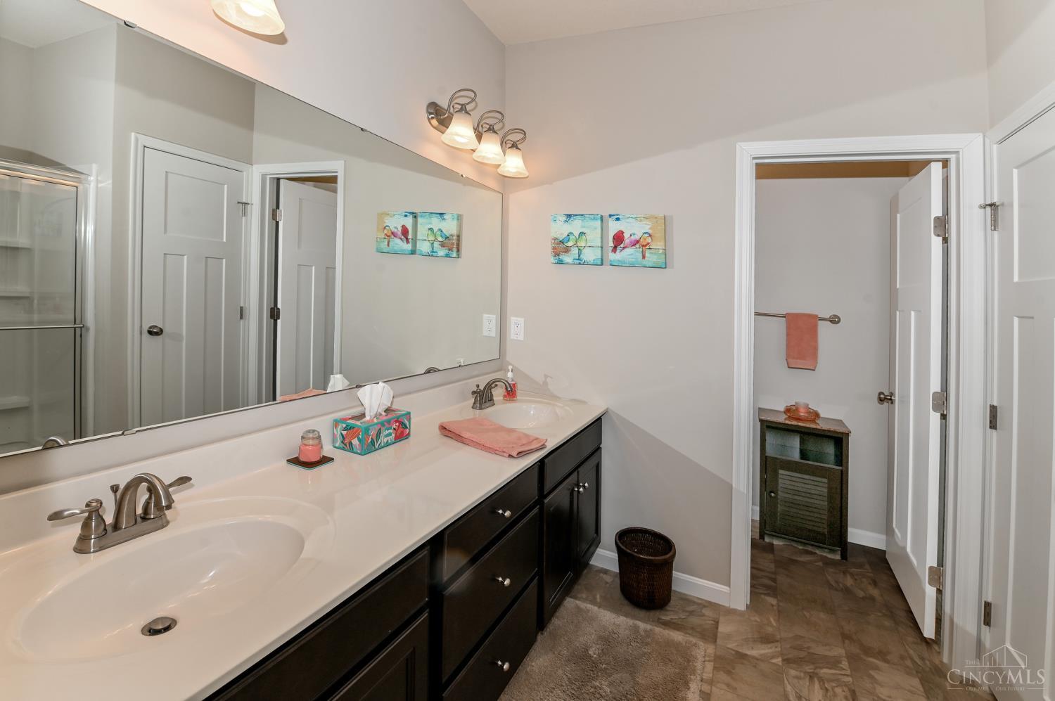 8041 Oakbridge Way 4-104