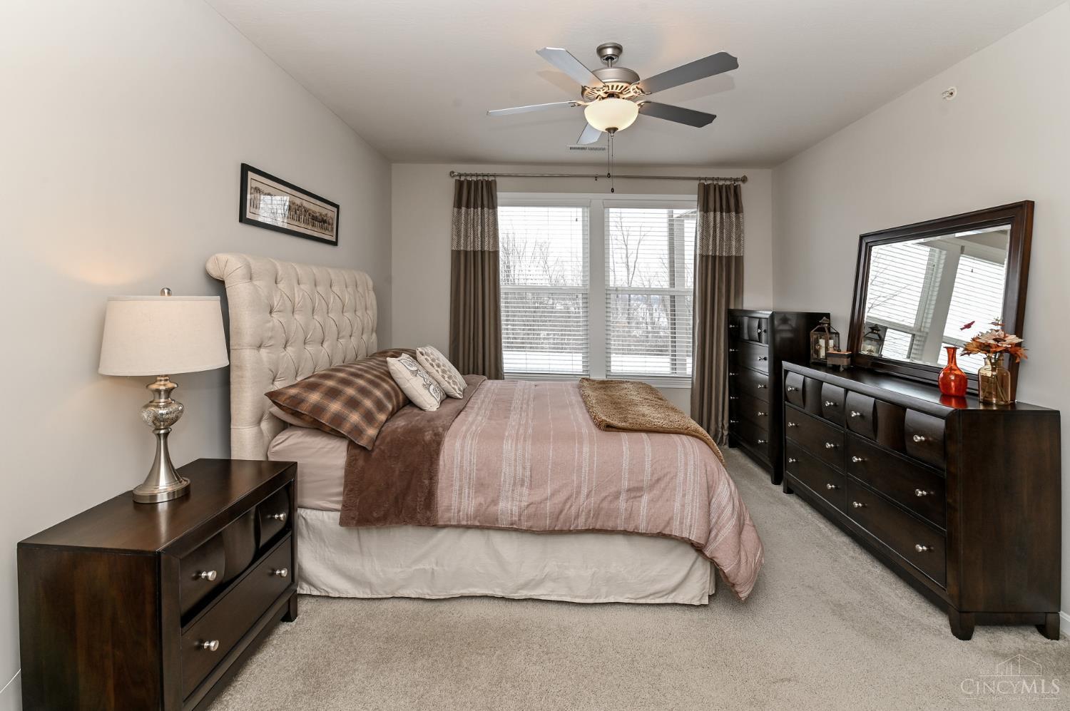 8041 Oakbridge Way 4-104