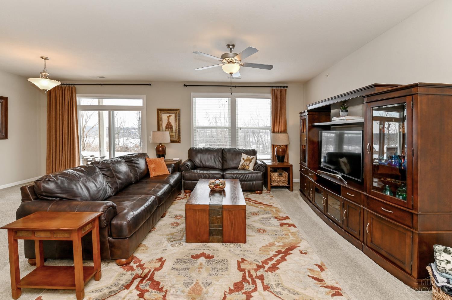 8041 Oakbridge Way 4-104
